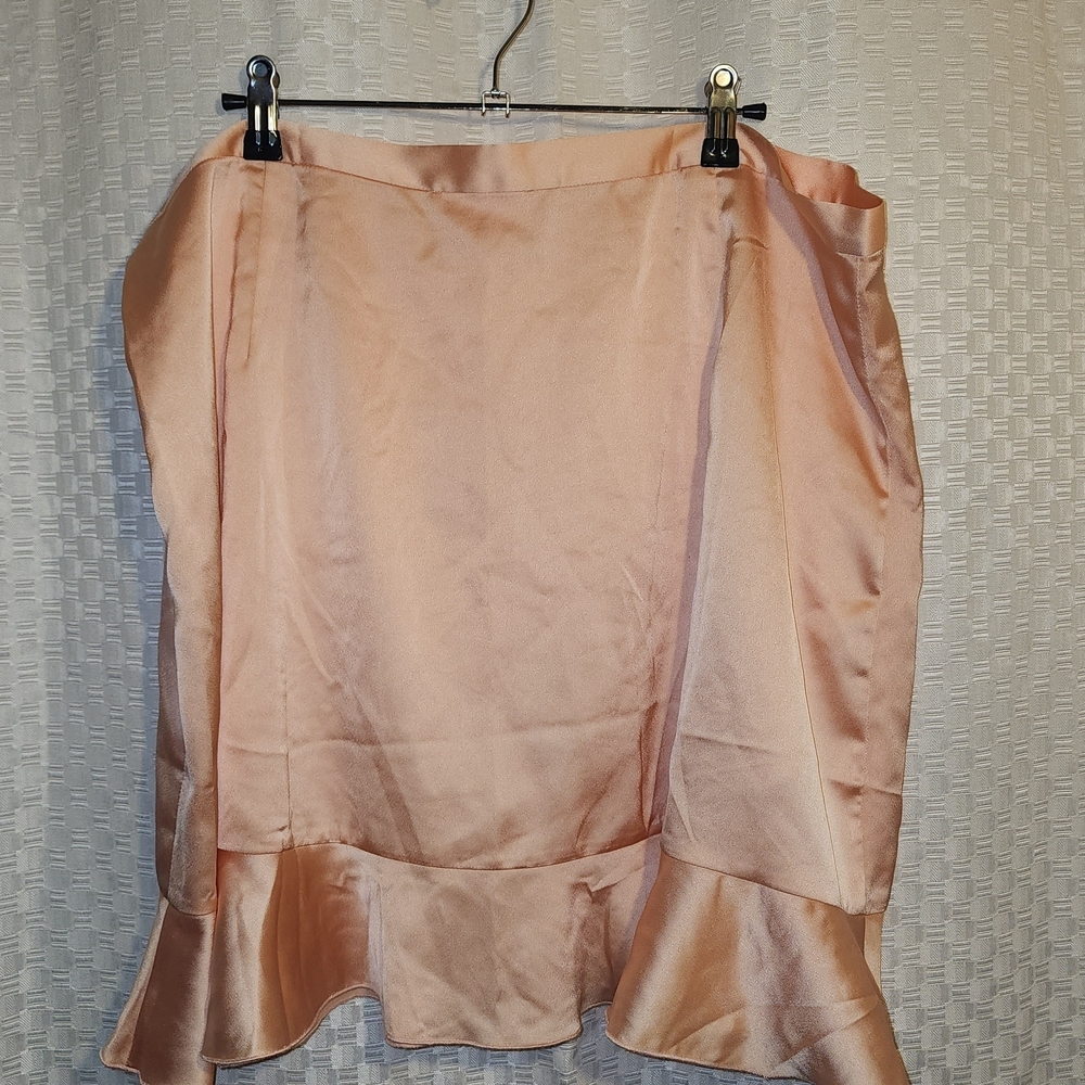NWT Sugar Thrillz Balletcore Pink Silky Wrap Skirt Zippered Women's Satin - Picture 4 of 5